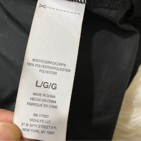 Gaiam black lightweight Zippered Front Windbreaker/Rain Jacket - Picture 6 of 7